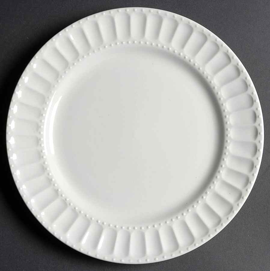 Gibson White Dinner Plates (10.75 in.)